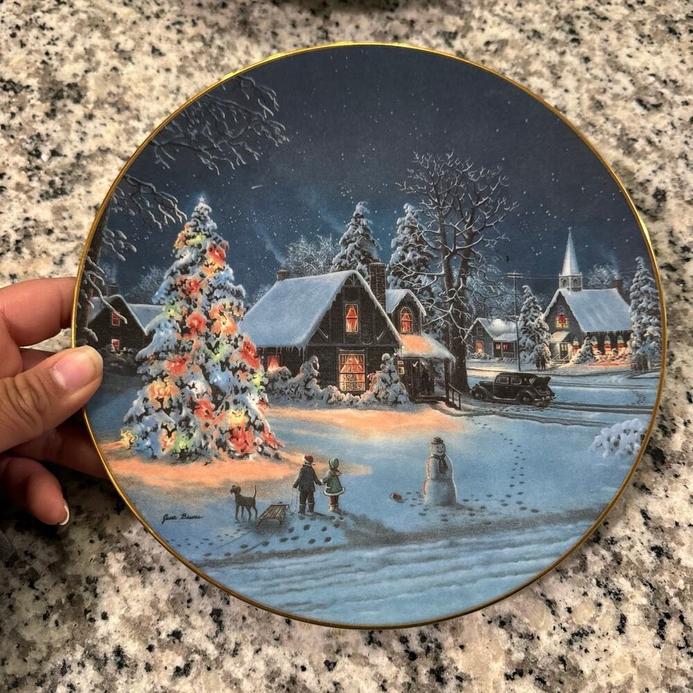 Bradford‎ Decorative Plate Vintage 1993 " Oh Christmas Tree" by Jesse Barnes